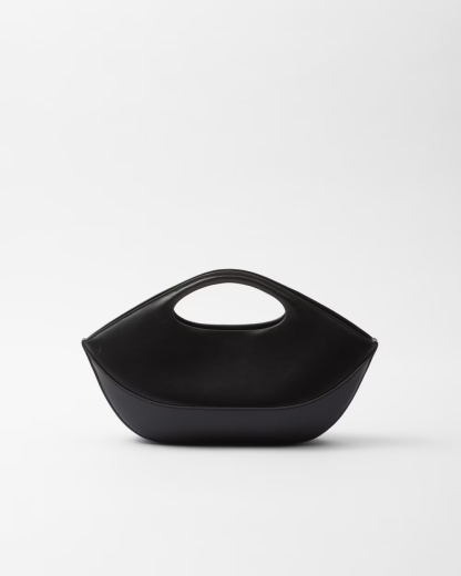 Medium leather handbag